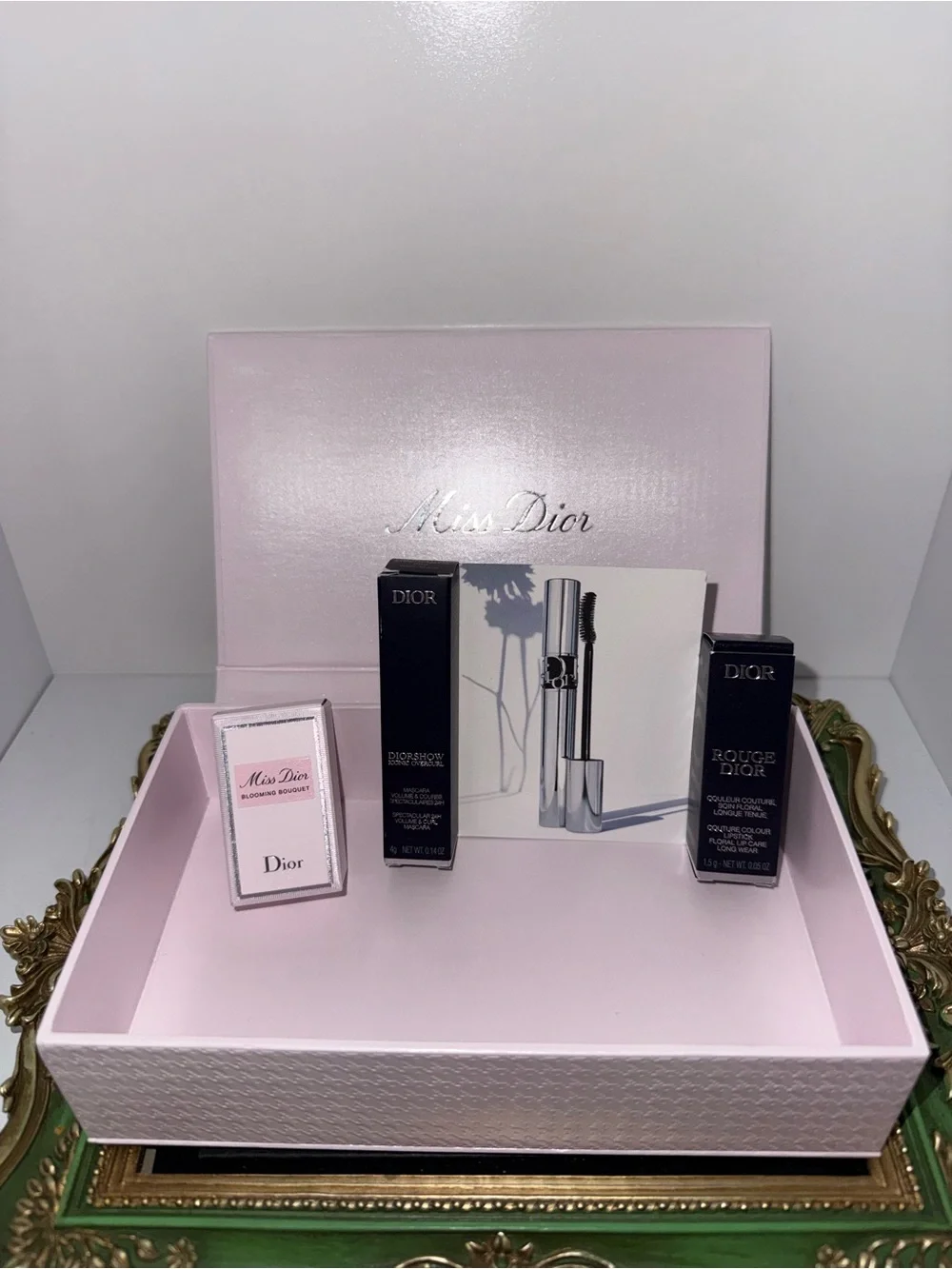 Miss Dior Blooming Bouquet Beauty Box